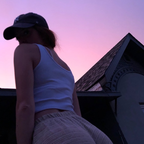 Meet your Posher, Lisa - Picture 1 of 1